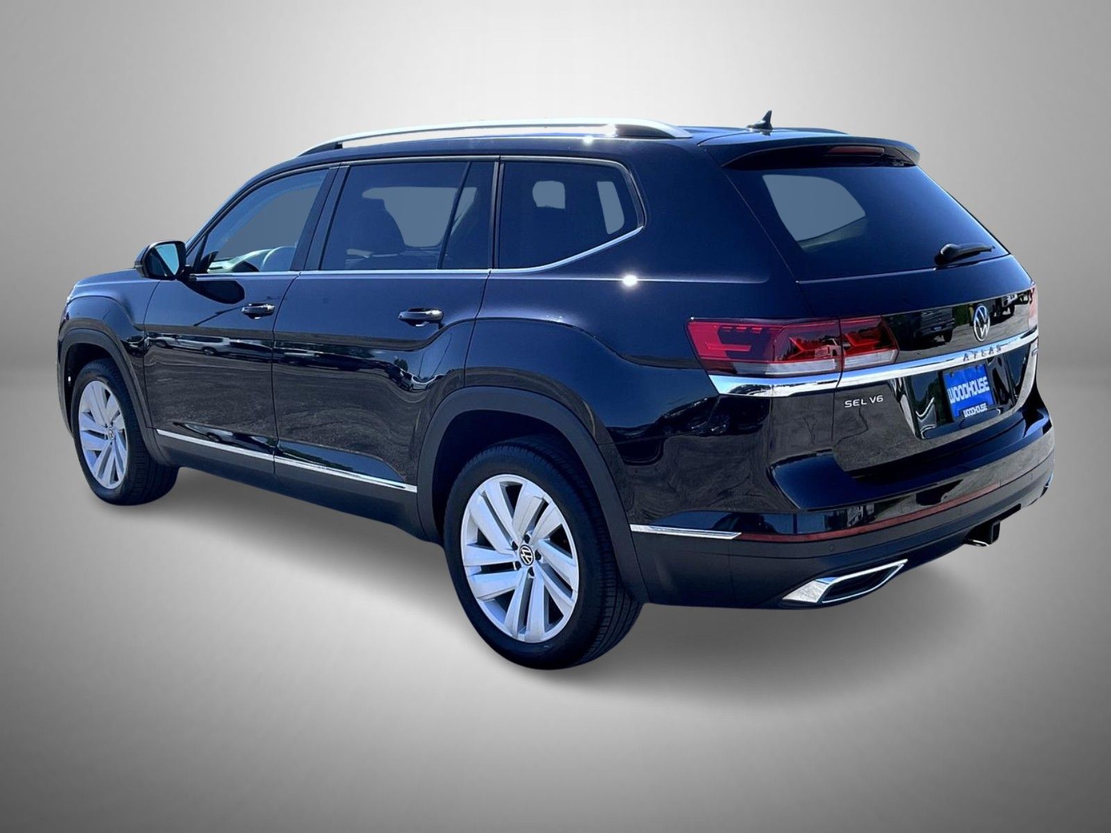 2021 Volkswagen Atlas SEL photo 4