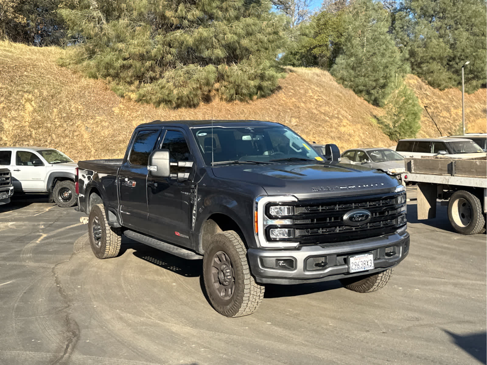 2023 Ford F-250 XLT photo 3