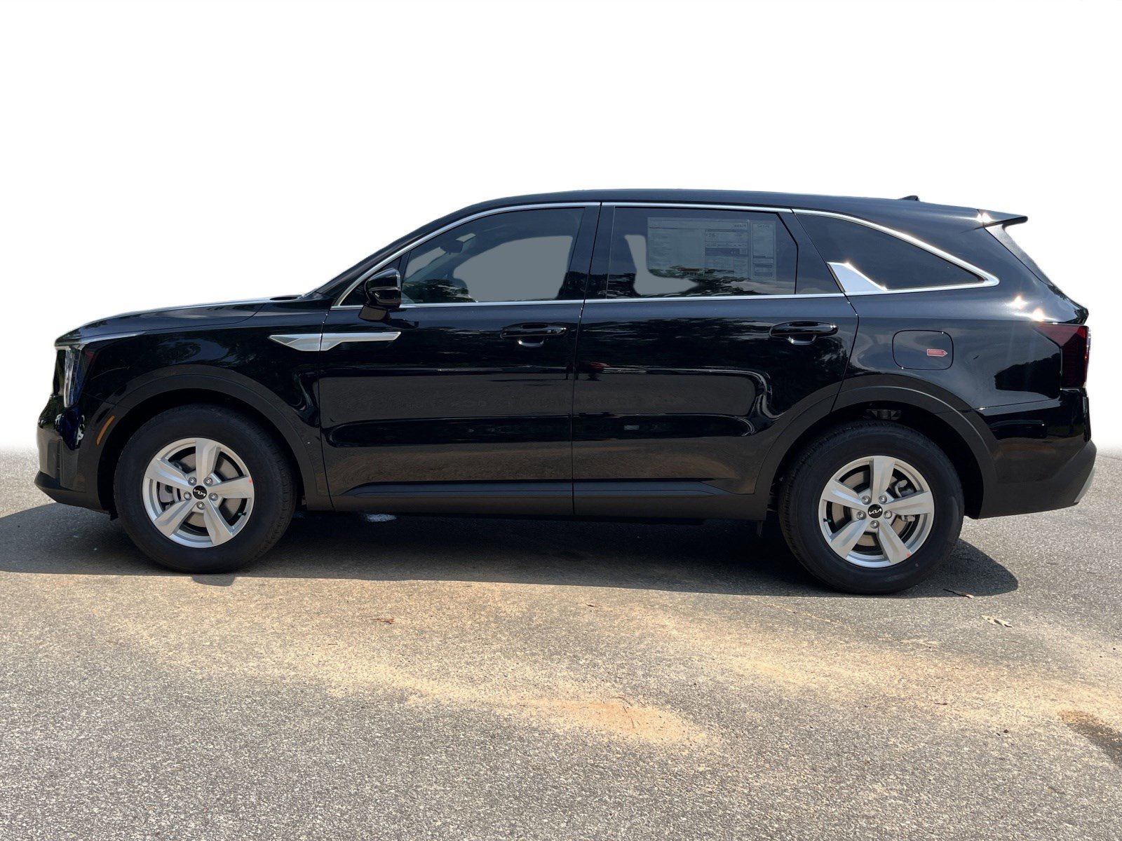 2025 Kia Sorento LX photo 2