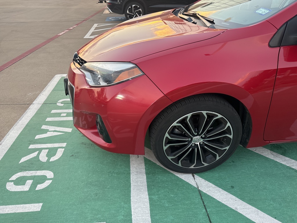 Used 2014 Toyota Corolla S Plus with VIN 2T1BURHE8EC095518 for sale in Irving, TX