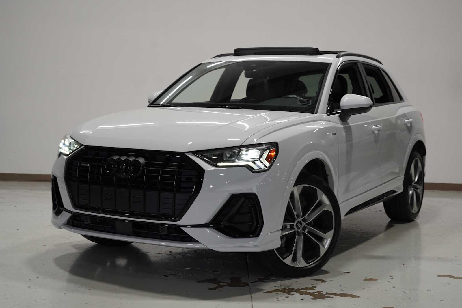 2022 Audi Q3 S Line Premium Plus's photo