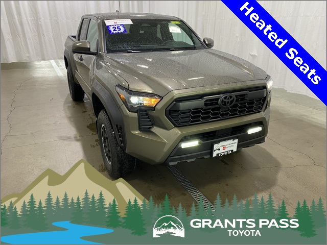 2025 Toyota Tacoma TRD Off Road's photo