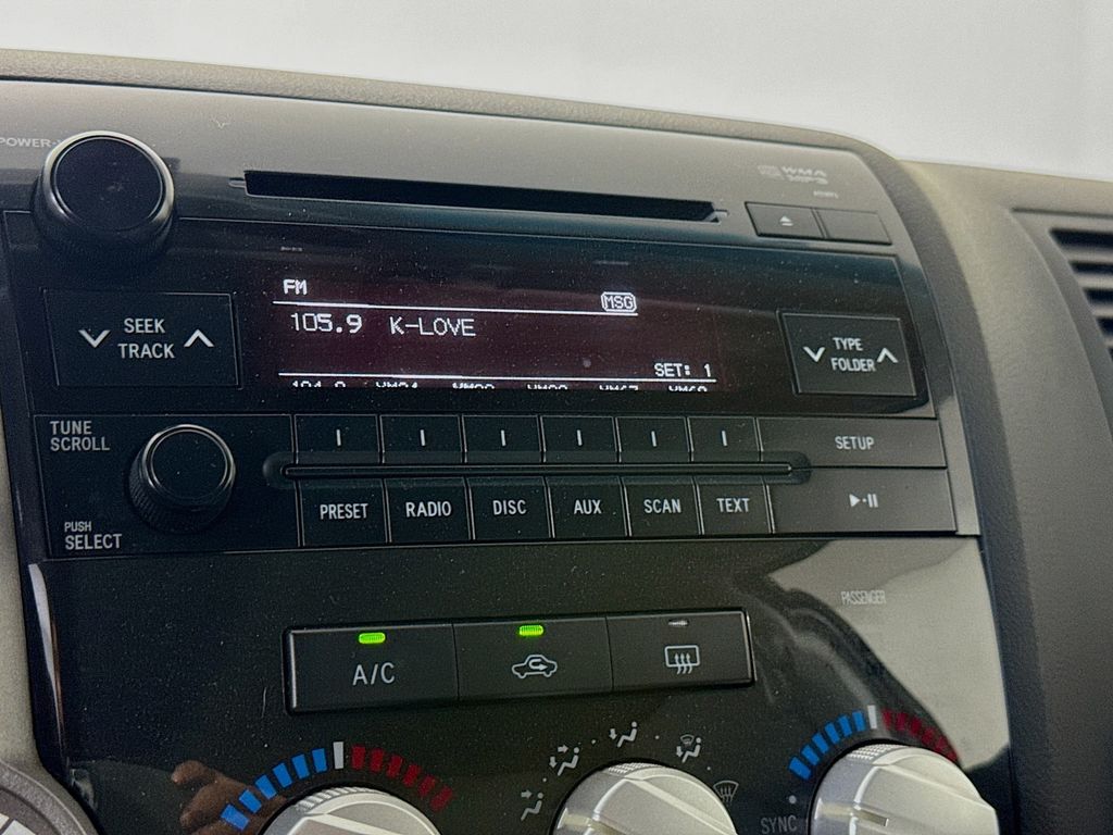 2011 Toyota Tundra Grade photo 16