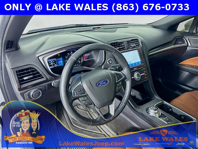 2020 Ford Fusion Titanium photo 9