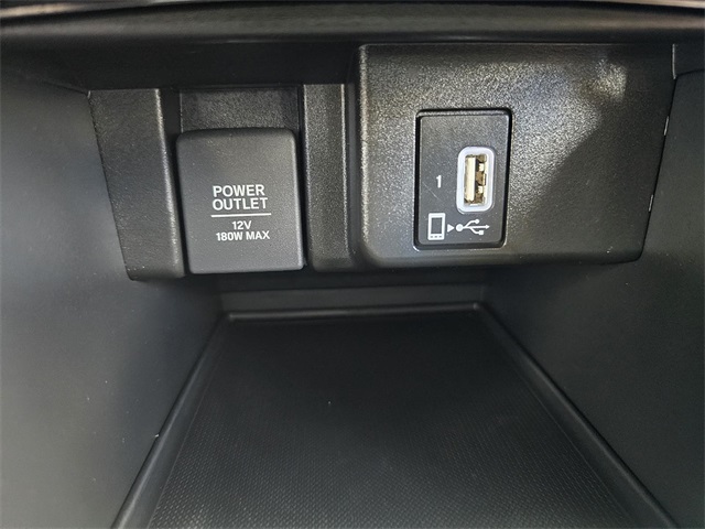 2019 Honda Accord EX photo 34