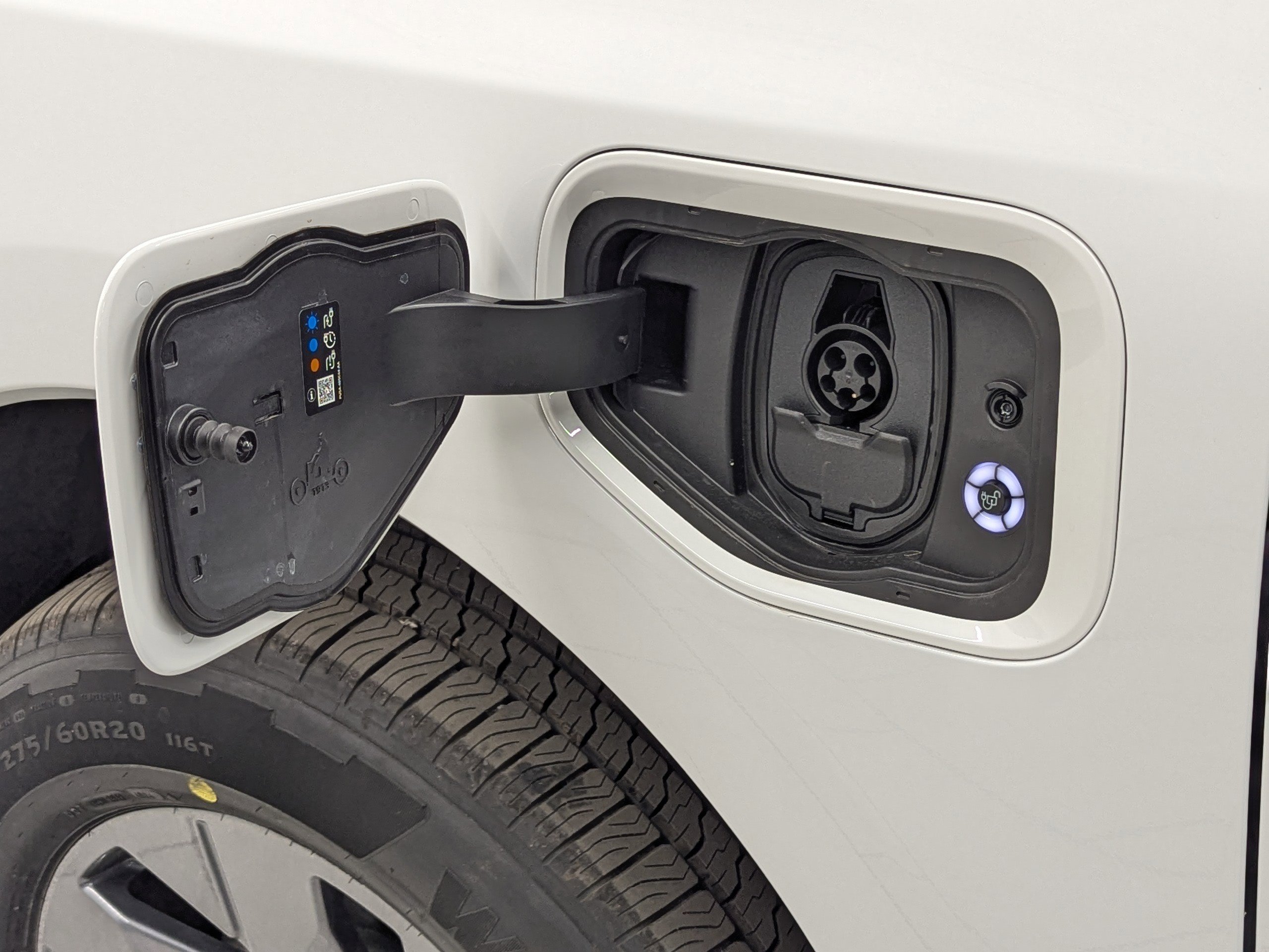 2025 Ford F-150 Lightning photo 31