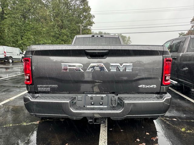 2025 Ram 3500 Big Horn photo 5