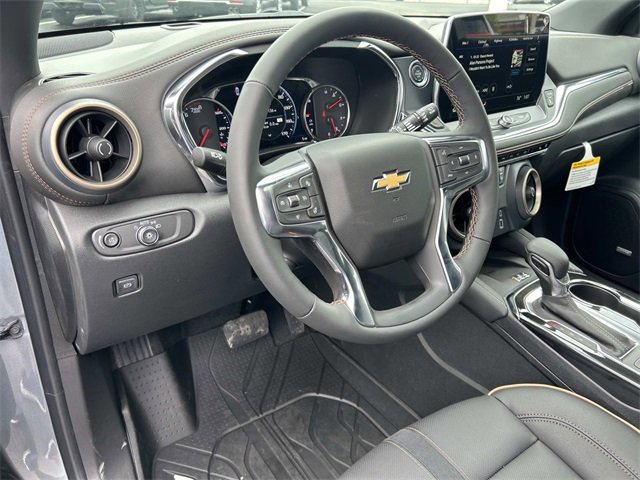 2025 Chevrolet Blazer Premier photo 12