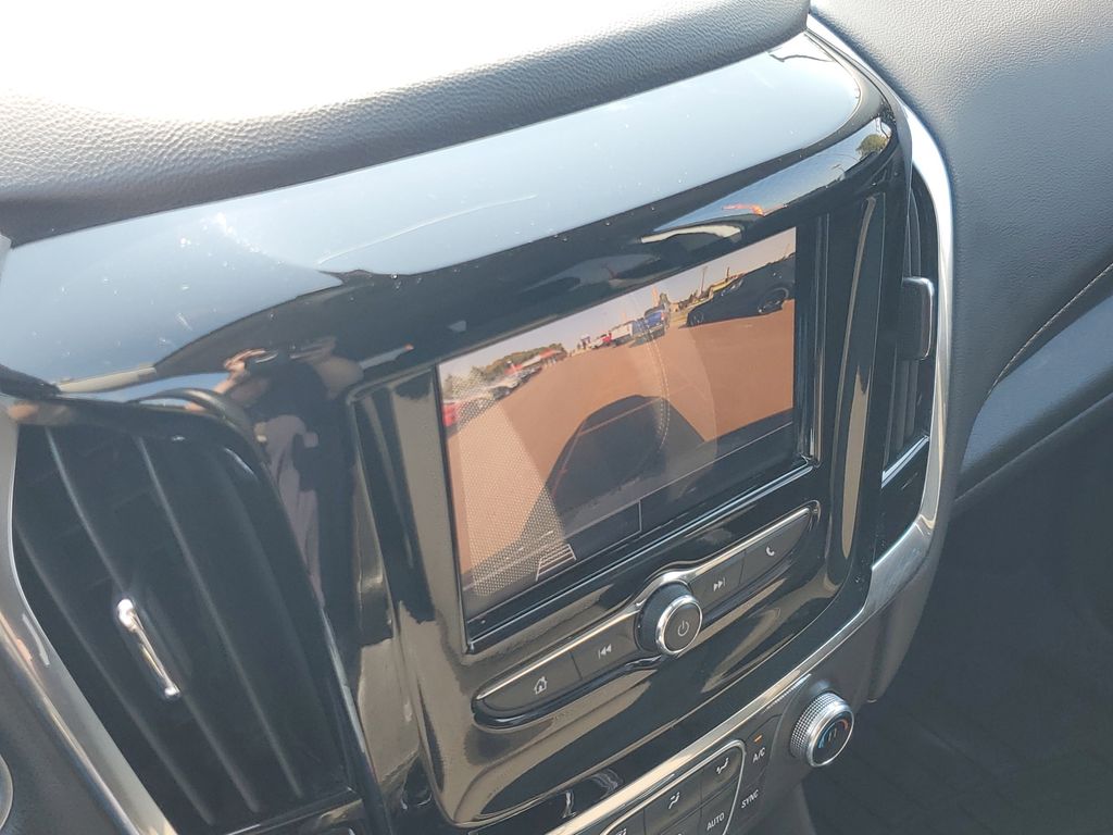 2020 Chevrolet Traverse LS photo 17