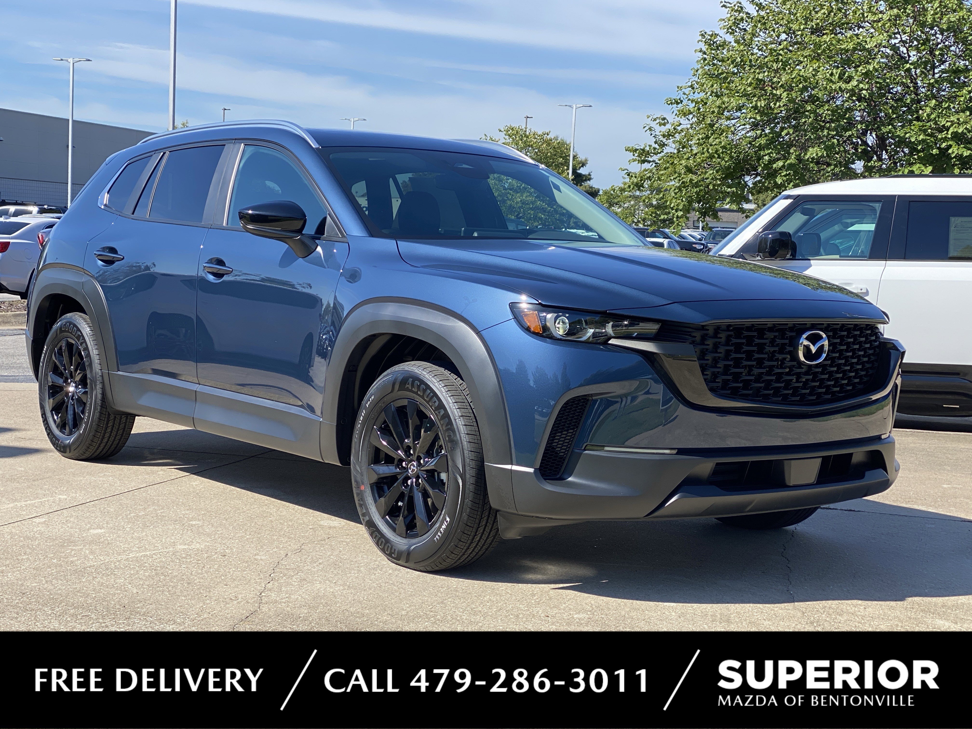 2025 Mazda CX-50 Premium's photo