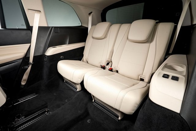 2022 Mercedes Benz GLS 450 4MATIC photo 26
