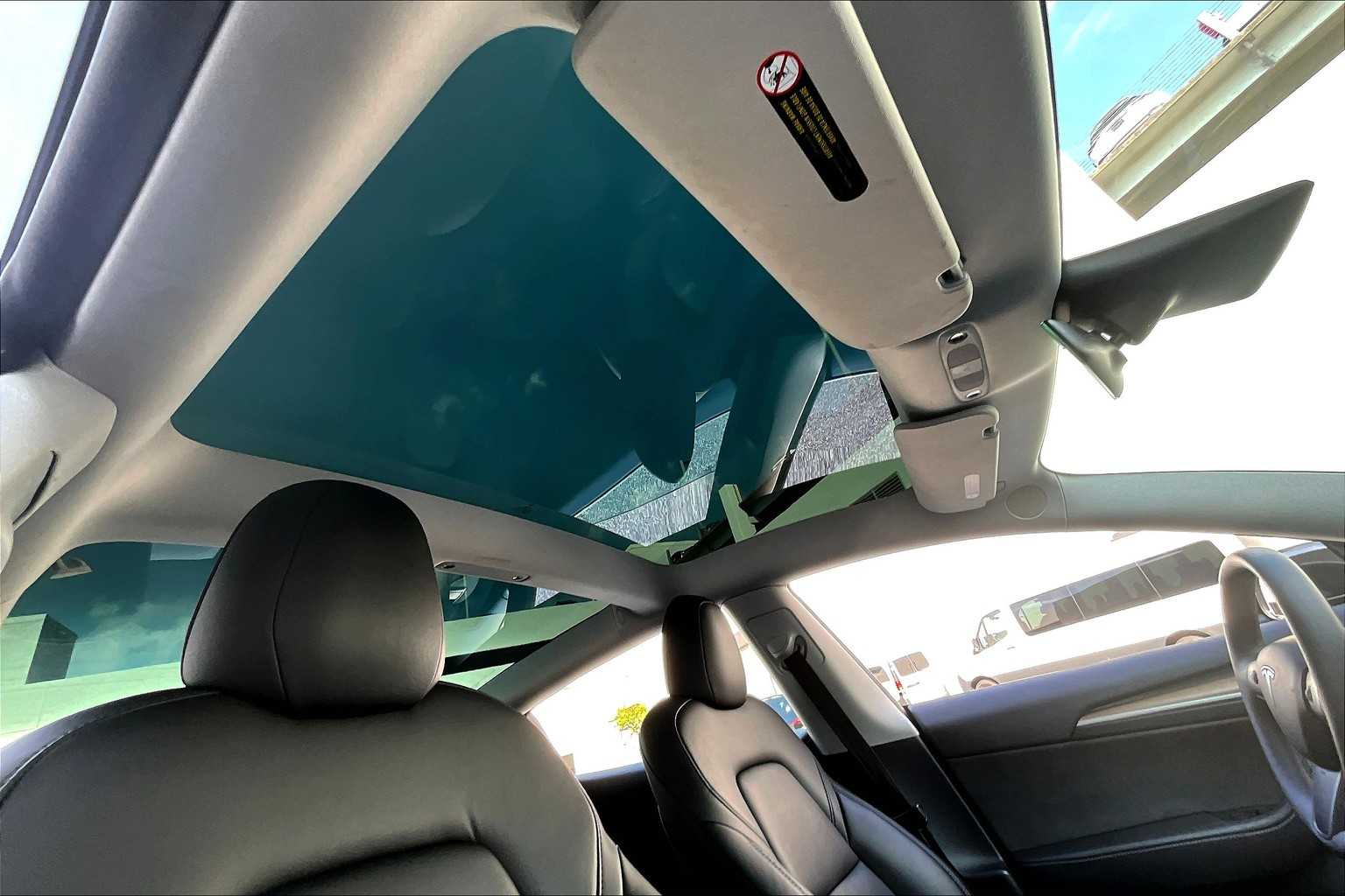 2022 Tesla Model 3 photo 12