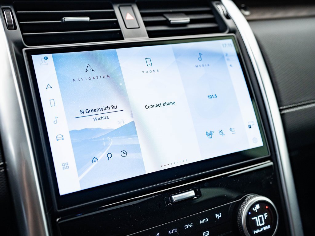 2025 Land Rover Discovery SE photo 28