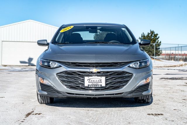 Used 2024 Chevrolet Malibu 1LT with VIN 1G1ZD5ST5RF111548 for sale in Sturtevant, WI