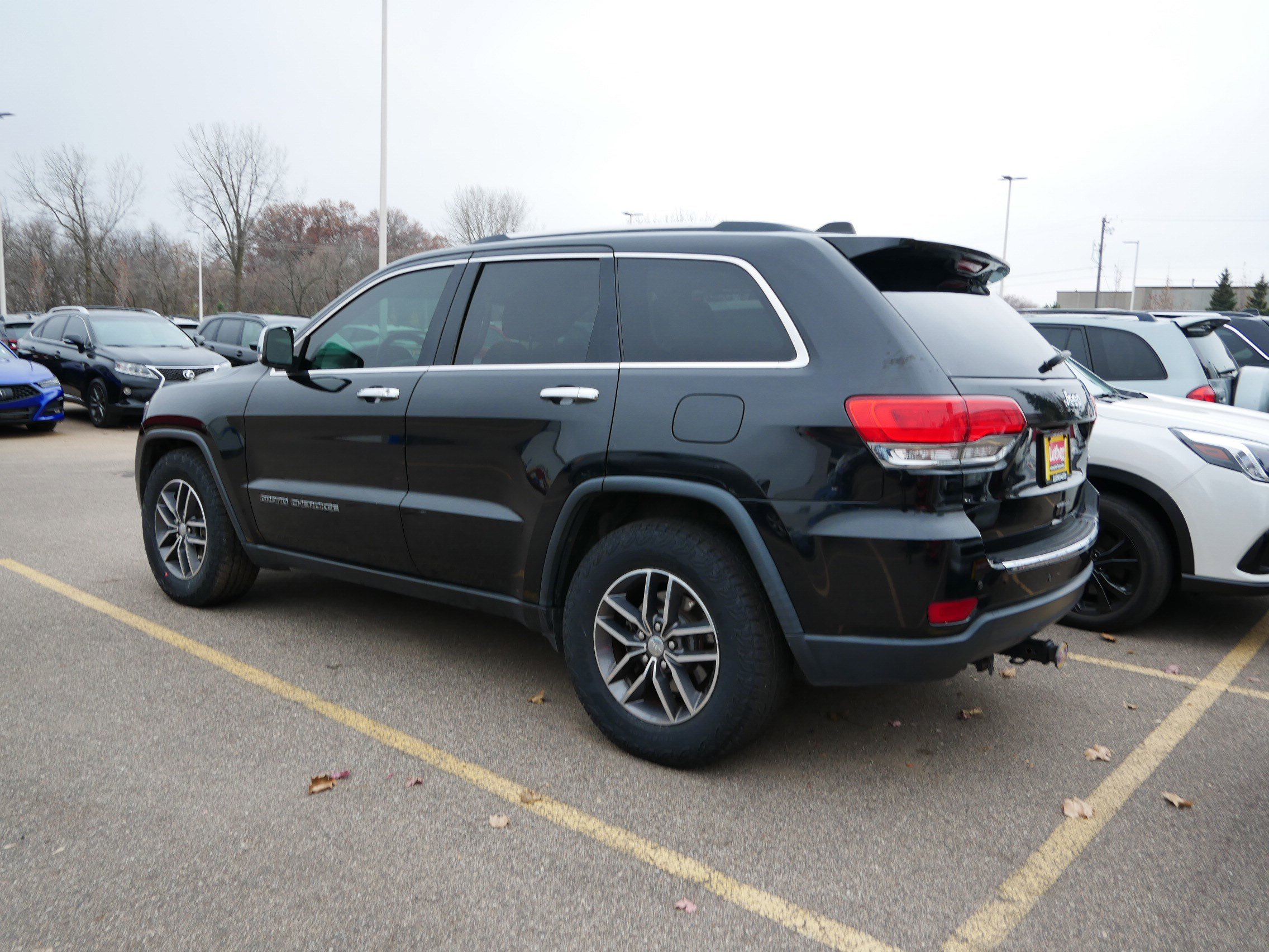 2017 Jeep Grand Cherokee Limited photo 4