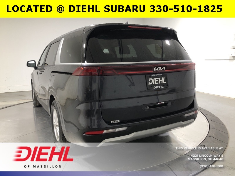 2024 Kia Carnival LX photo 5
