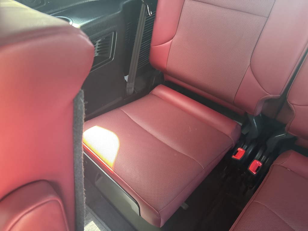 2021 Lexus GX 460 photo 31