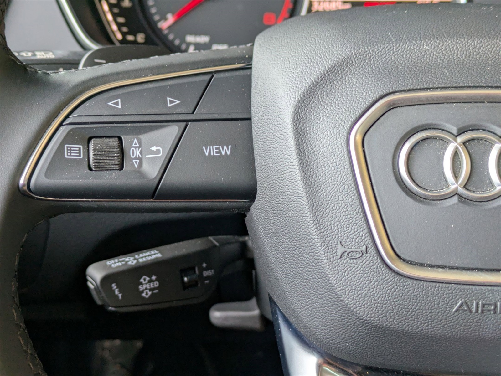 2023 Audi Q5 45 S line Premium photo 7