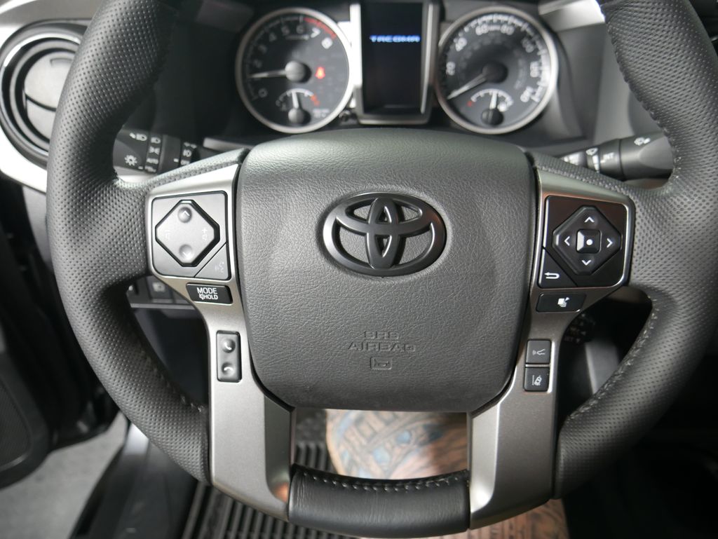 2022 Toyota Tacoma SR5 photo 15
