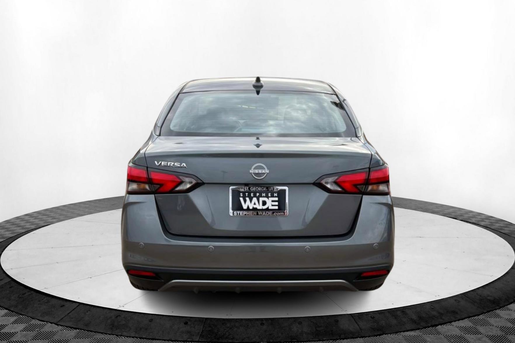 2025 Nissan Versa SV photo 3