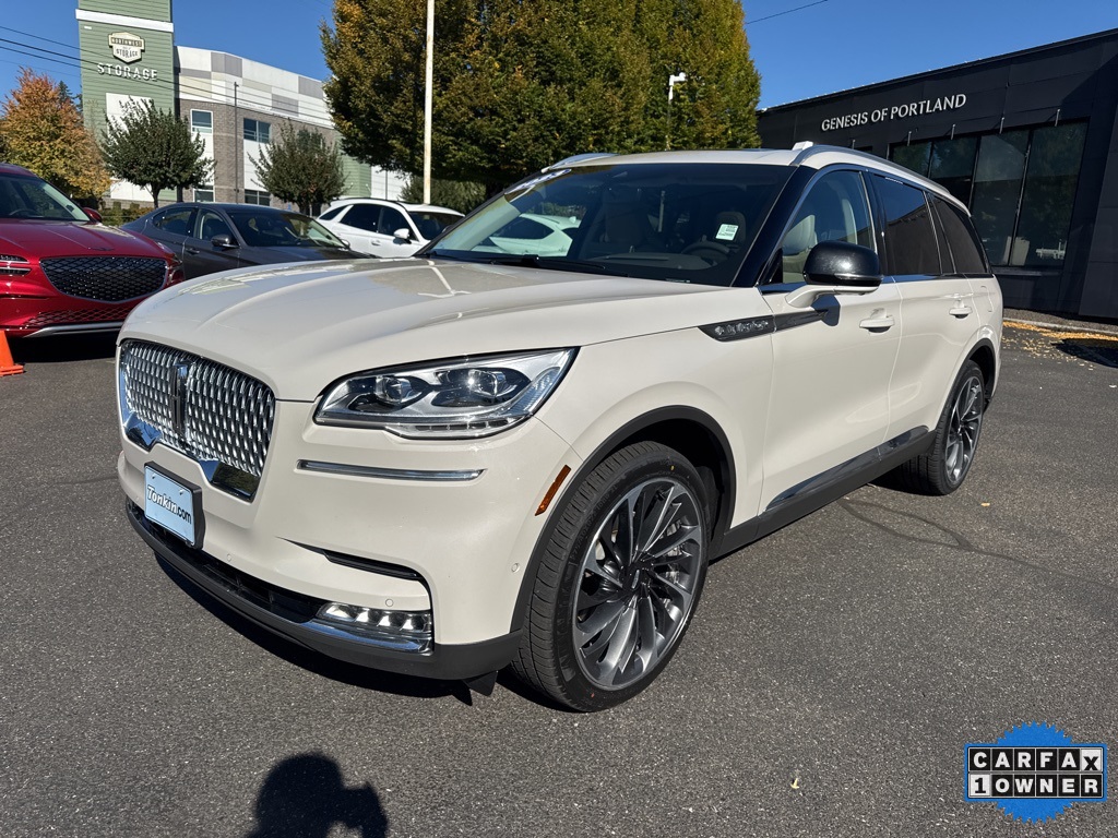 2023 Lincoln Aviator Reserve photo 2