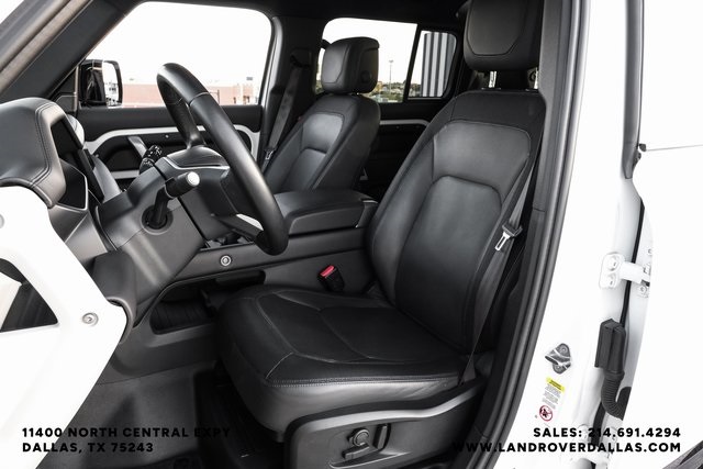 2023 Land Rover Defender 110 X-Dynamic SE photo 29