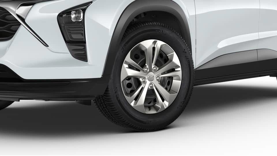 2026 Chevrolet Trax LS photo 2