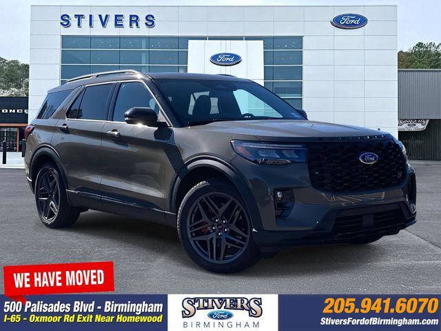 2026 Ford Explorer ST's photo