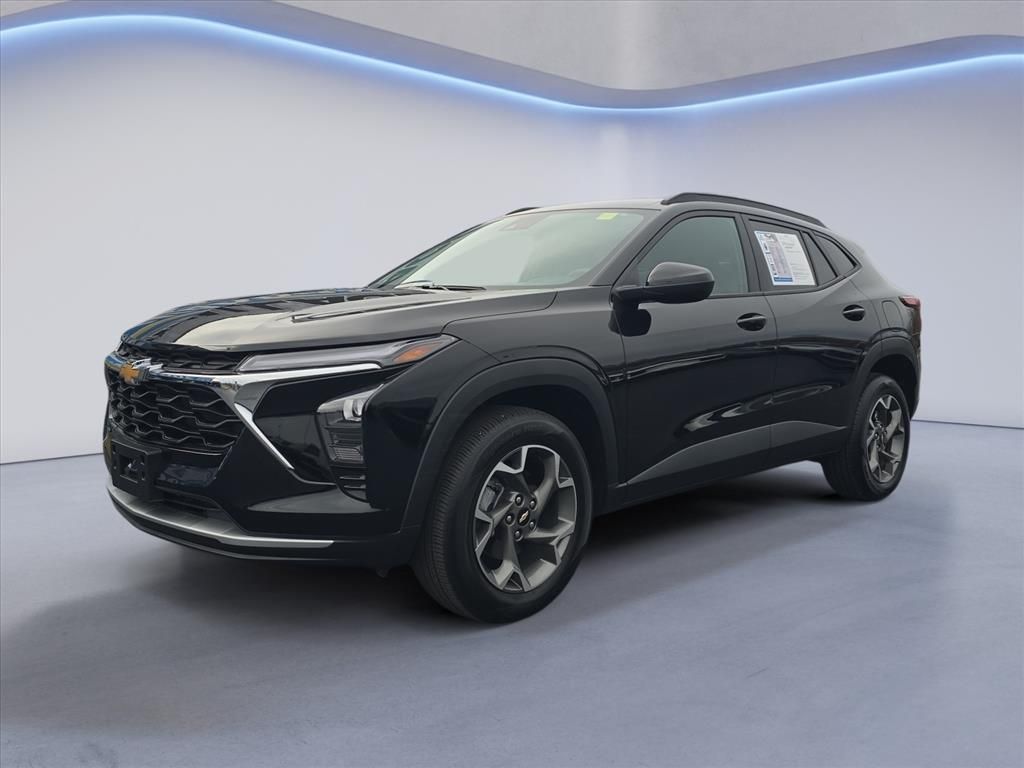 2025 Chevrolet Trax LT's photo