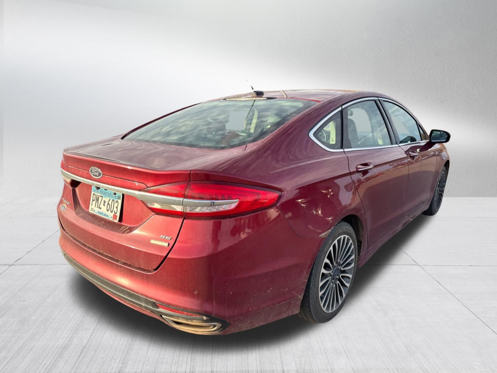 2017 Ford Fusion SE photo 3
