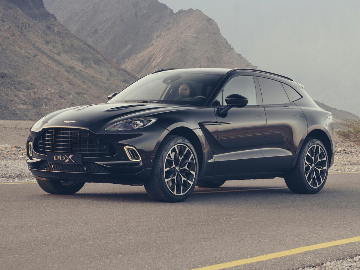 2022 Aston Martin DBX Base's photo