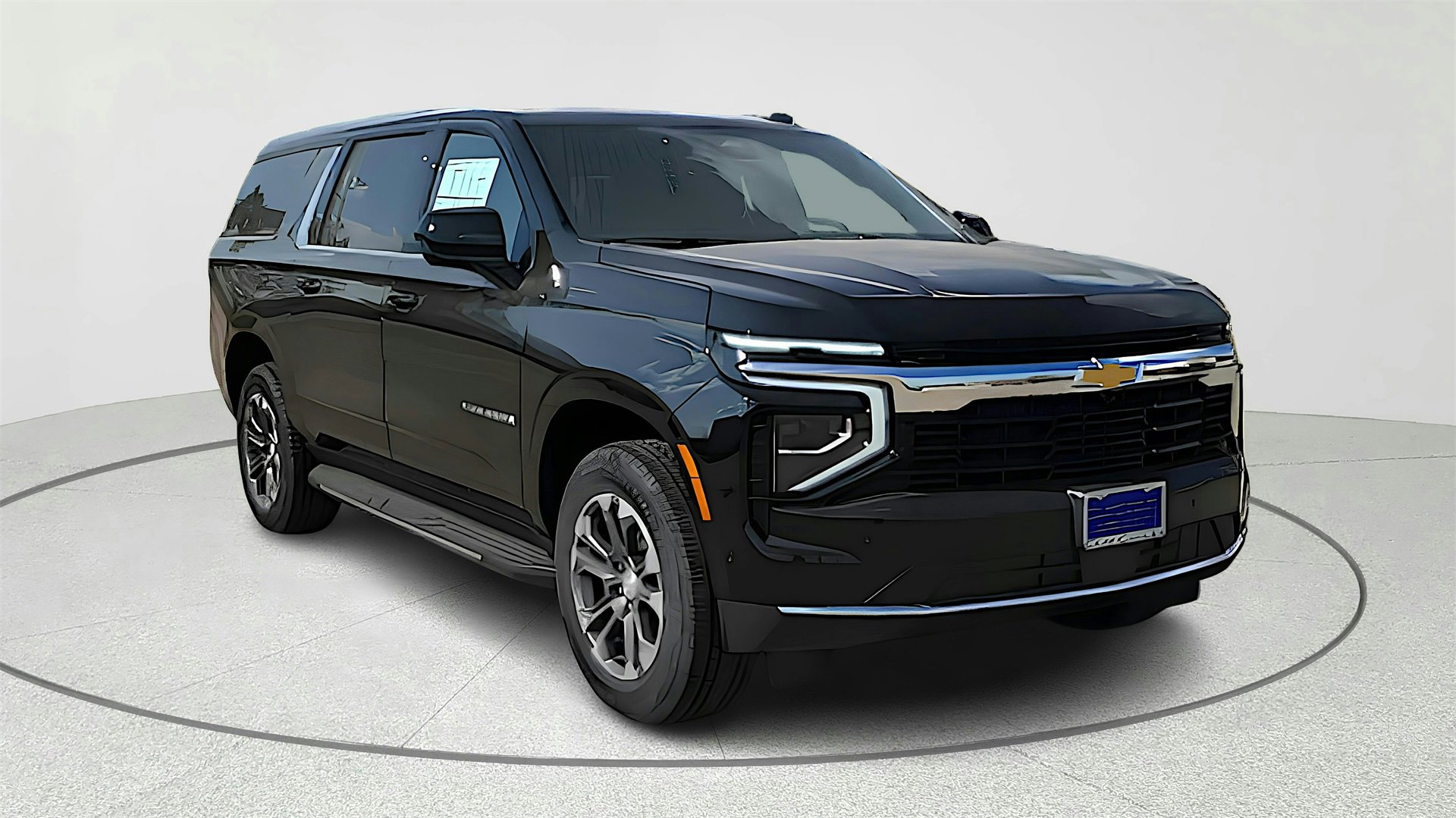 2026 Chevrolet Suburban LS's photo