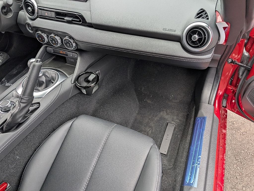 2025 Mazda MX-5 Miata Miata Grand Touring photo 17