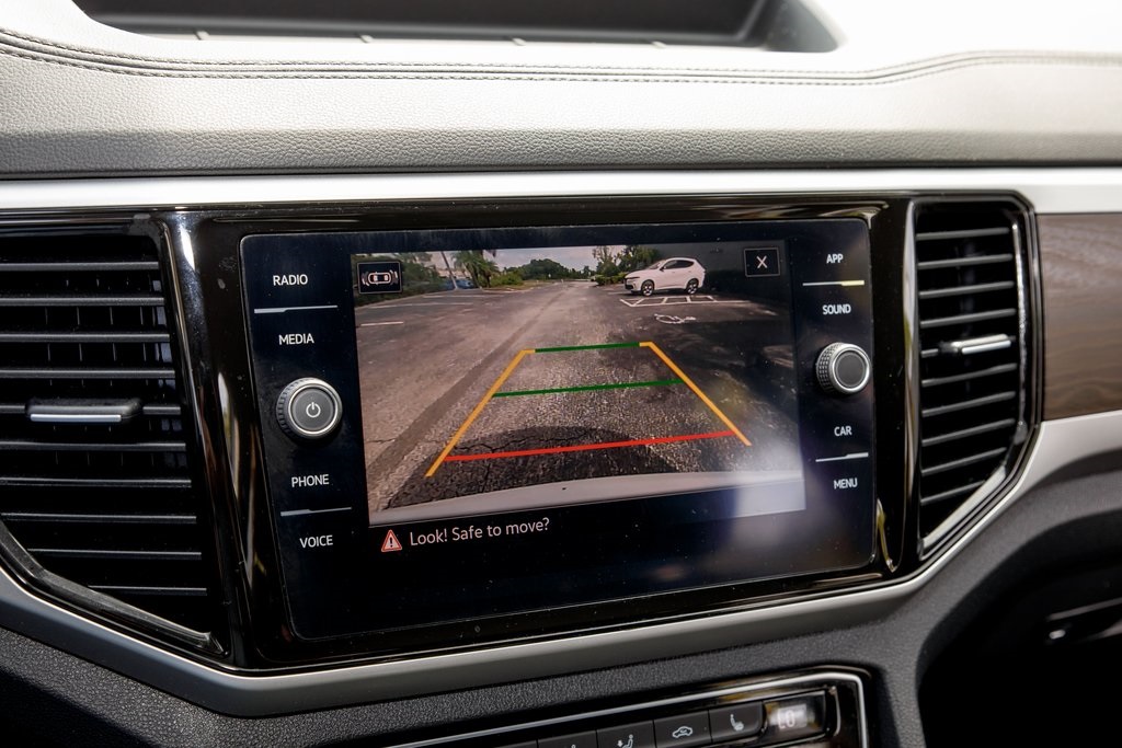 2022 Volkswagen Atlas V6 SE Technology photo 17