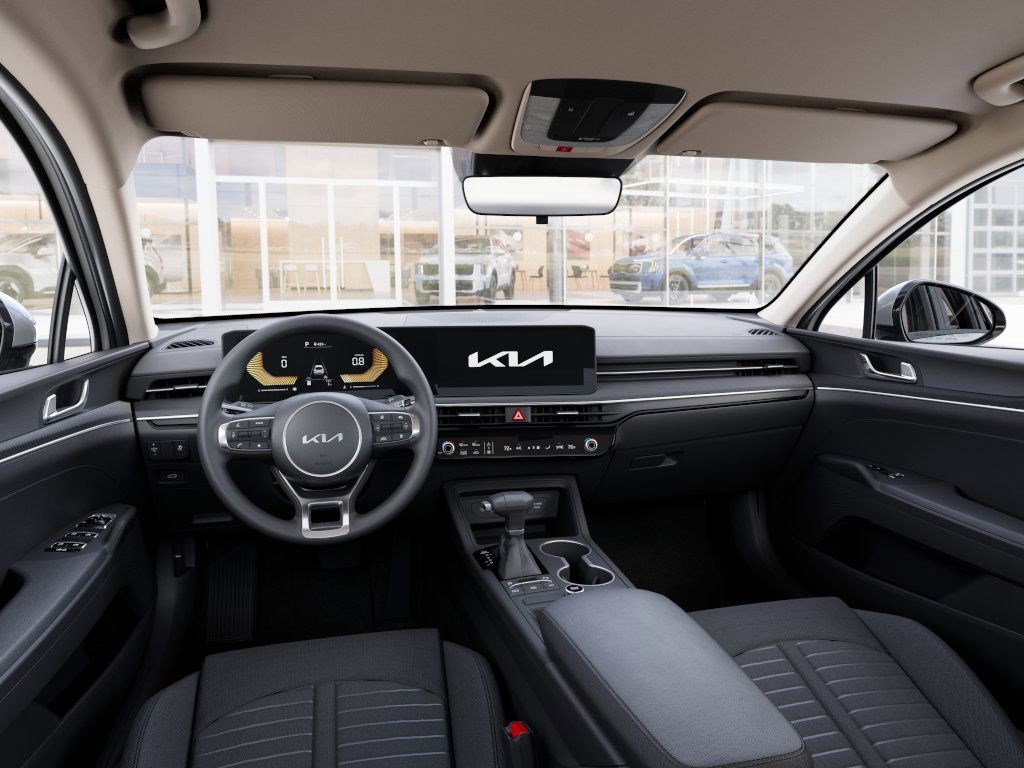 2026 Kia K5 LXS photo 13
