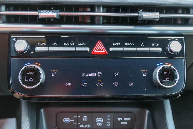 New 2025 Gray Hyundai SEL Activity FWD image 18