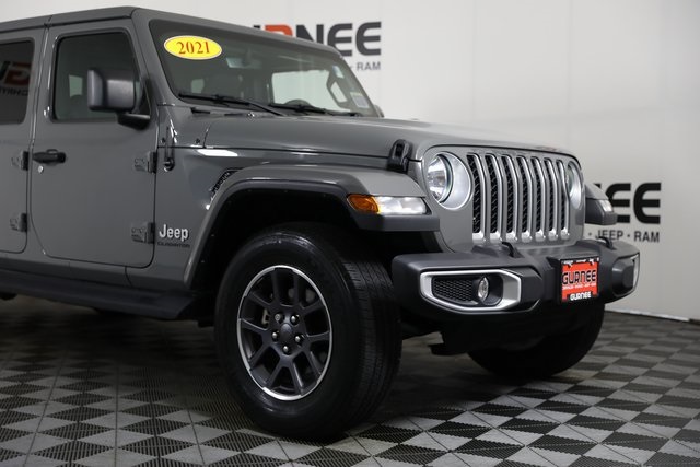 2021 Jeep Gladiator Overland photo 24