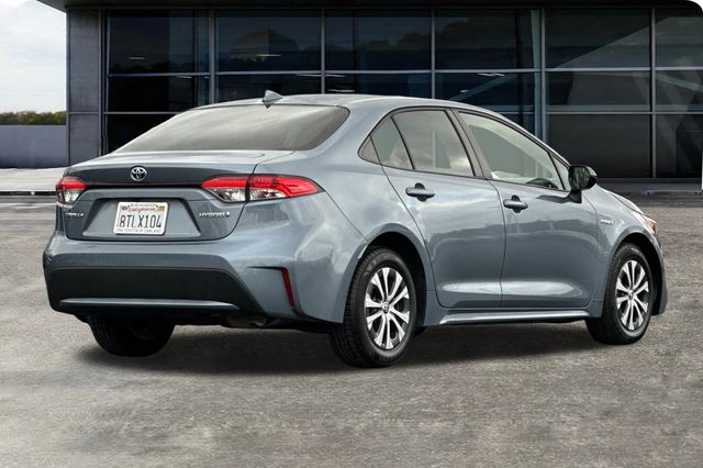 2021 Toyota Corolla Hybrid LE photo 4