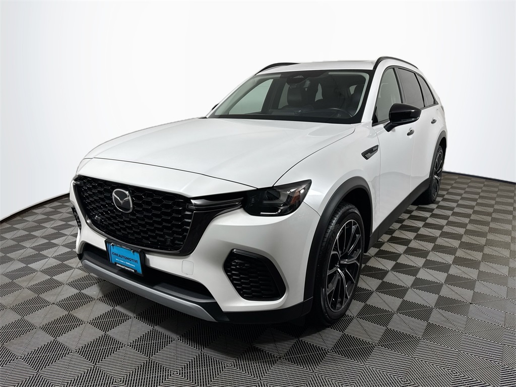 2025 Mazda CX-70 Premium Package's photo