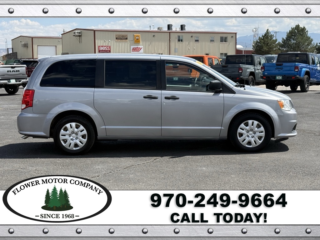 2019 Dodge Grand Caravan SE photo 7
