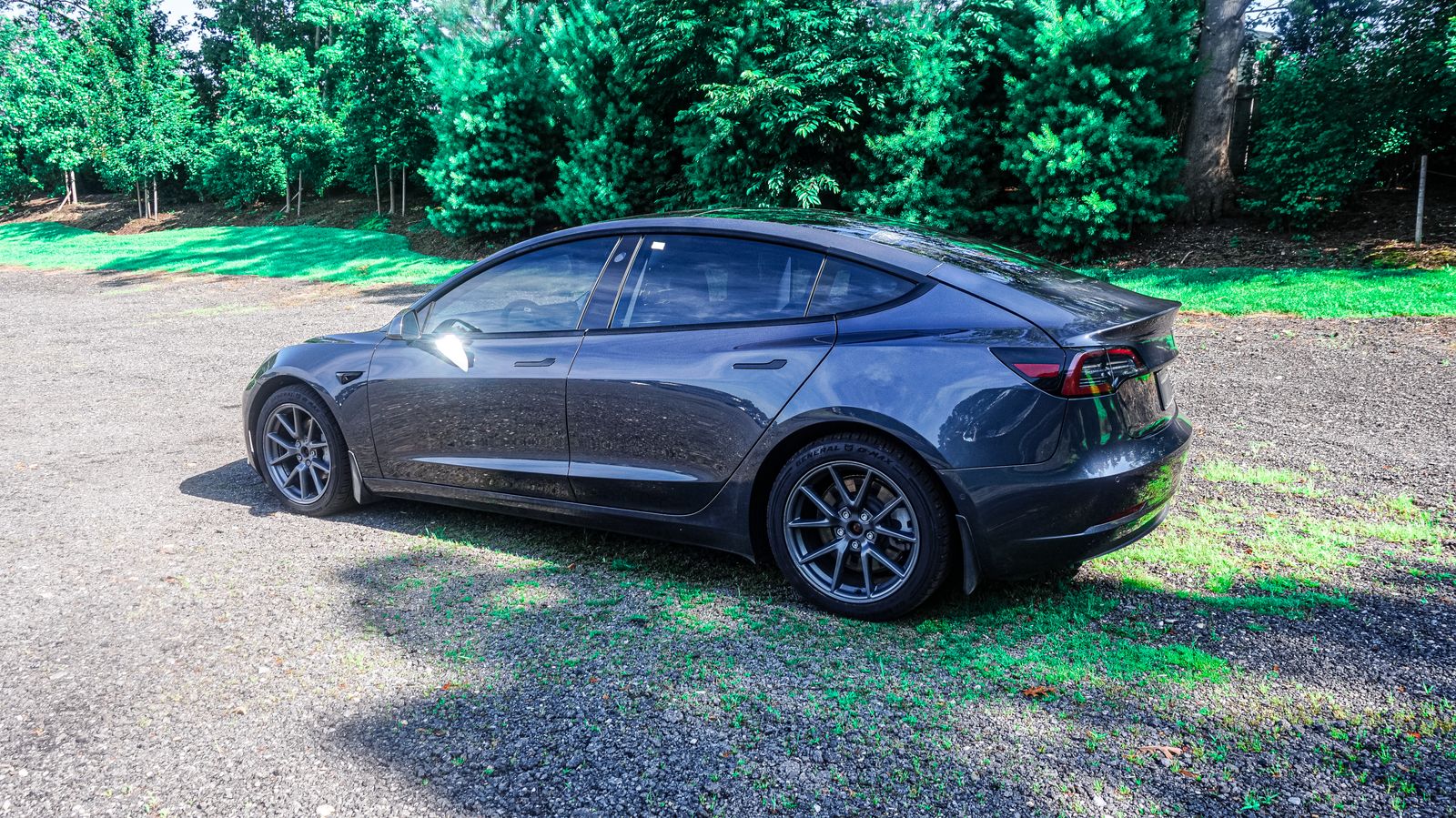 2022 Tesla Model 3 Long Range photo 4