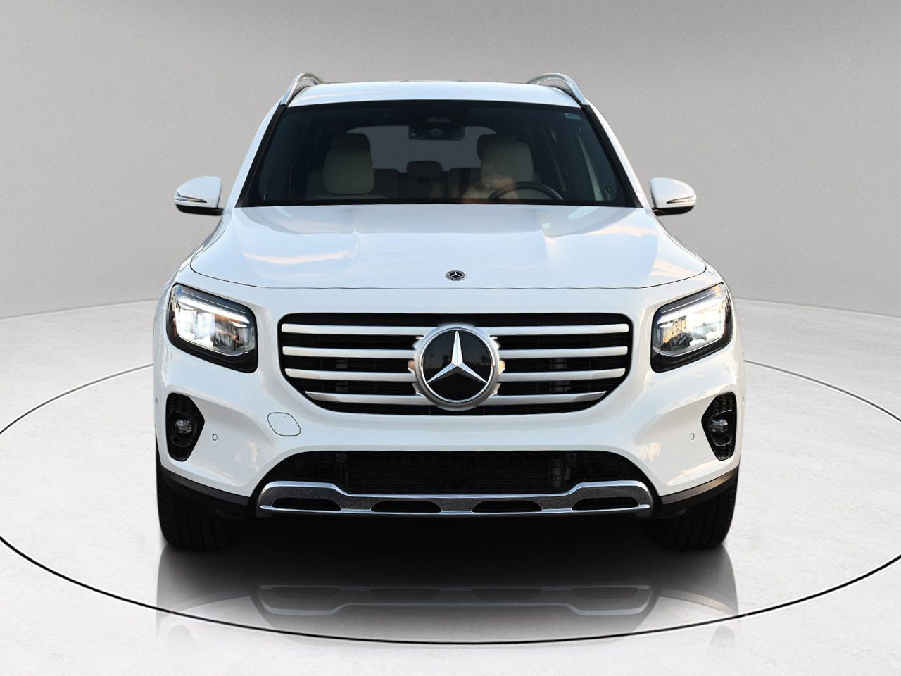 2025 Mercedes Benz GLB 250 photo 2