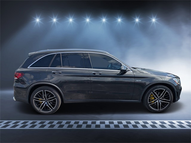 2022 Mercedes Benz GLC 43 AMG 4MATIC photo 2