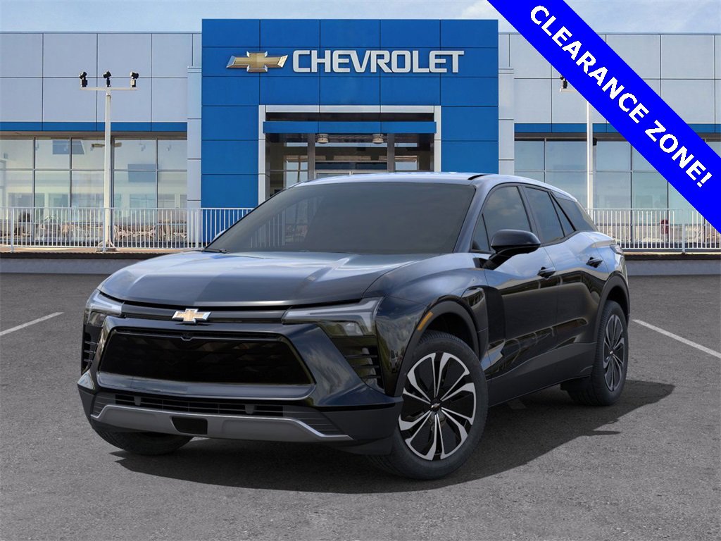 2025 Chevrolet Blazer EV photo 3