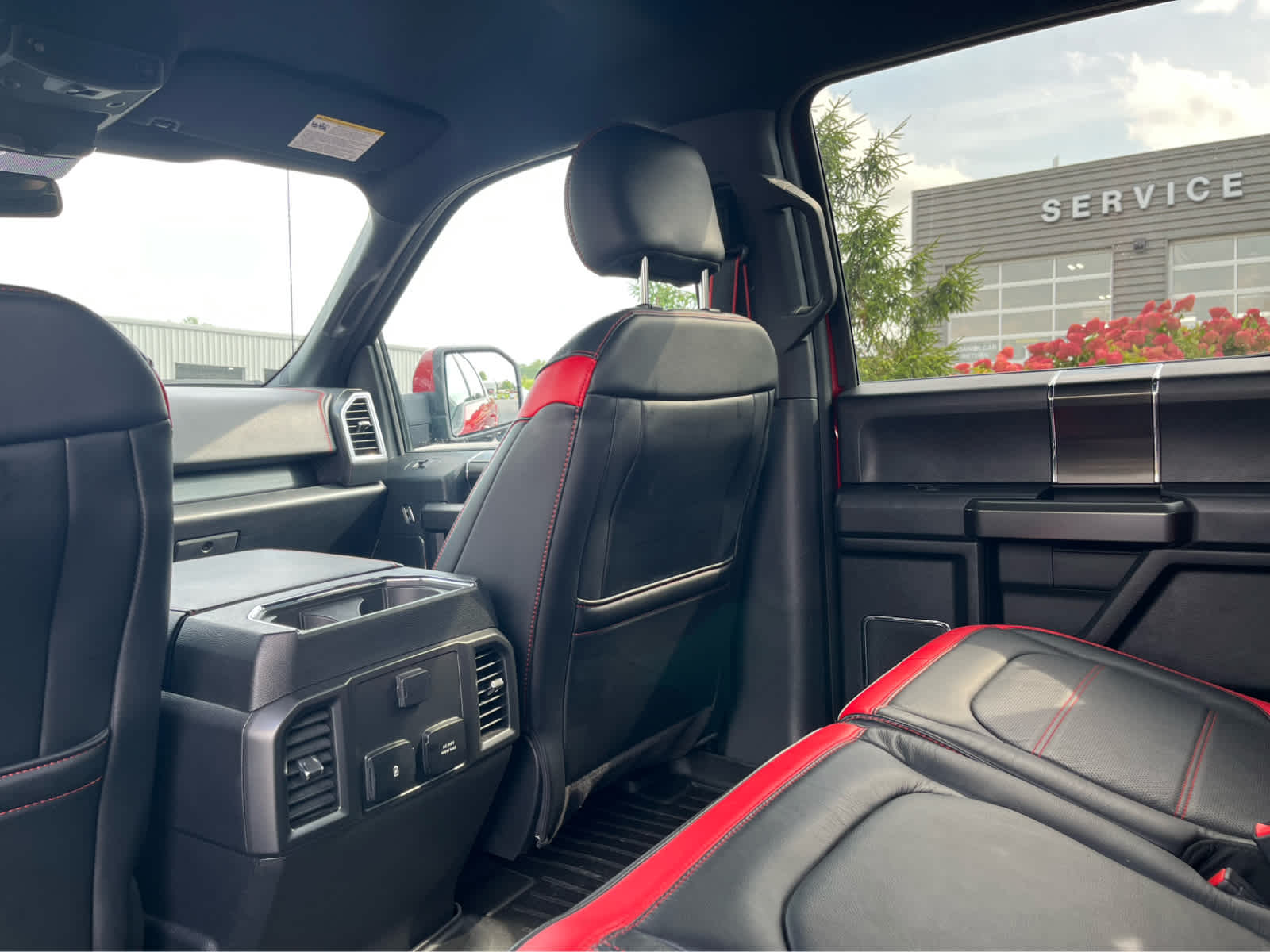 2018 Ford F-150 Lariat photo 4