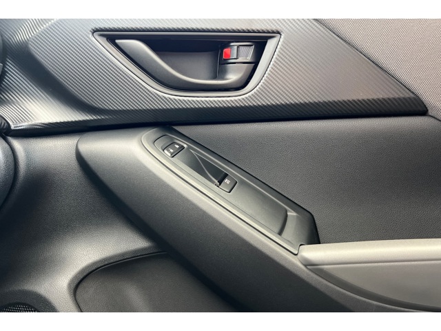 2025 Subaru Crosstrek Base photo 17