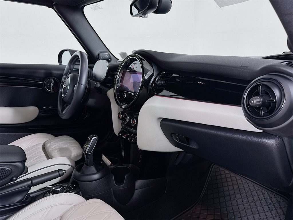 2023 Mini Cooper Convertible S photo 28