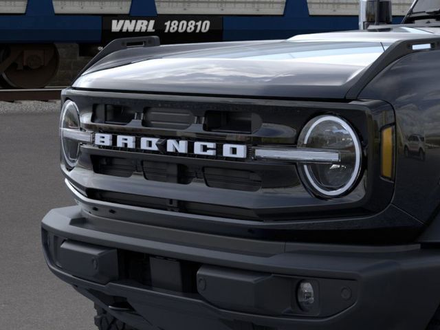 2025 Ford Bronco Outer Banks photo 17