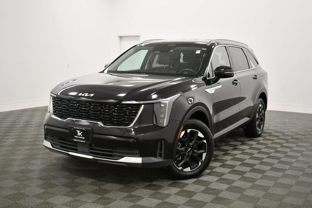 Certified 2024 Kia Sorento S with VIN 5XYRLDJC1RG276418 for sale in Rochester, Minnesota