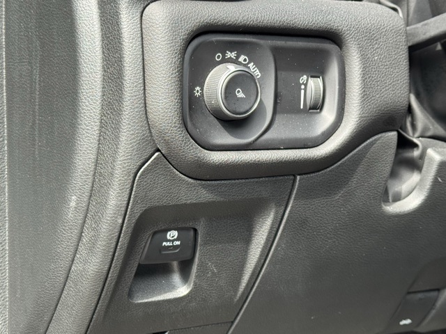 2024 Ram 1500 Laramie photo 16